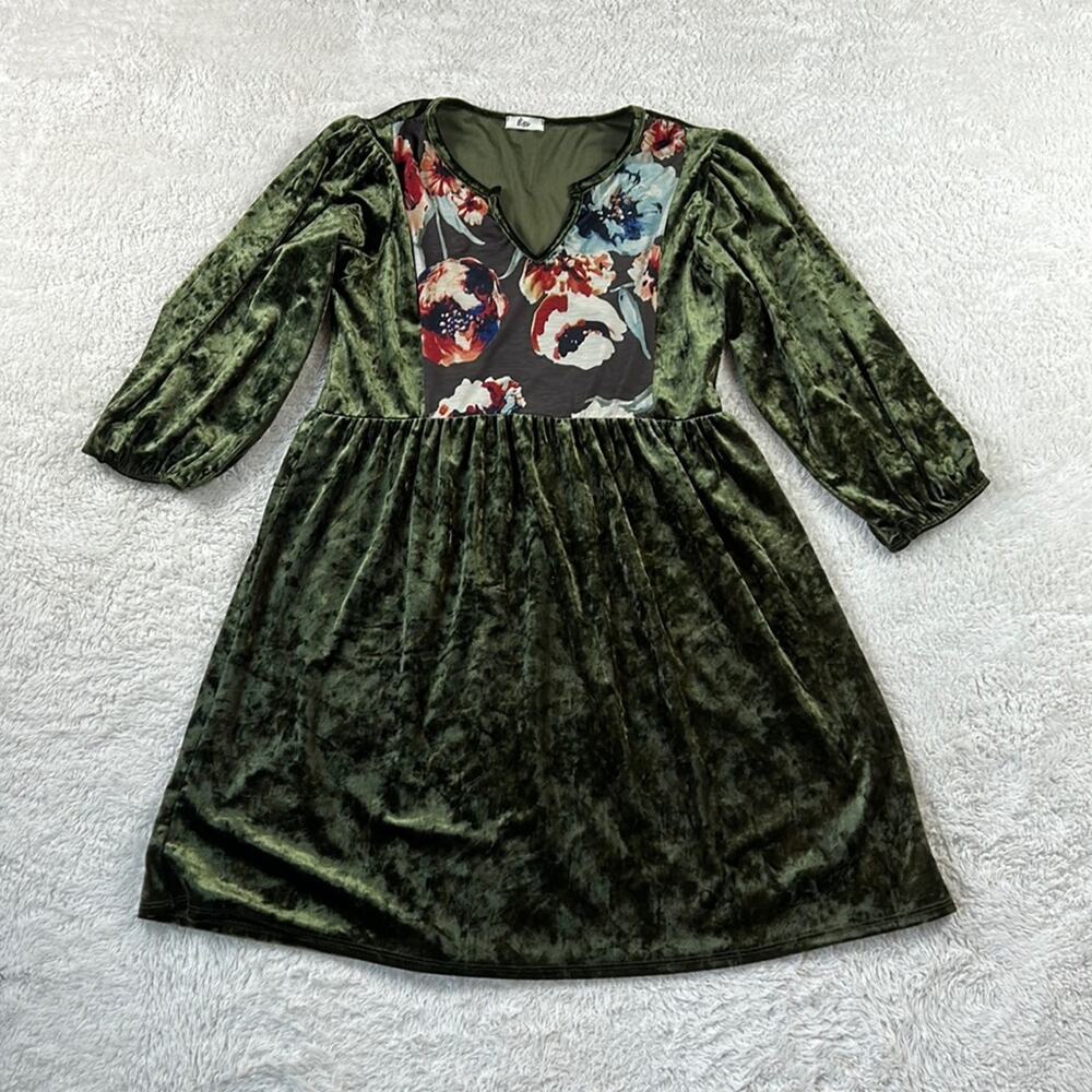 Egy green‎ velvet and floral print babydoll dress, size Large